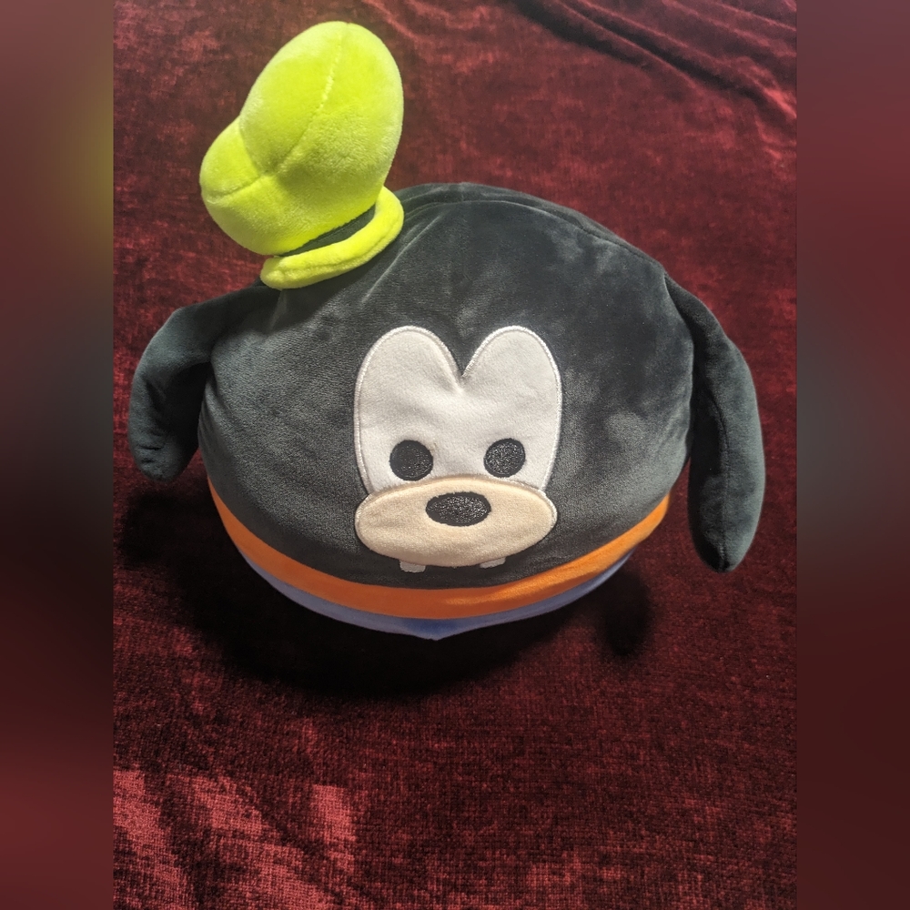 Goofy Disney Squishmallow